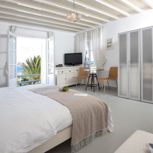 32 Pad Suite Bedroom & Kitchenette Manu Mykonos Villa 32 Pad Suite Bedroom & Kitchenette Manu Mykonos Villa